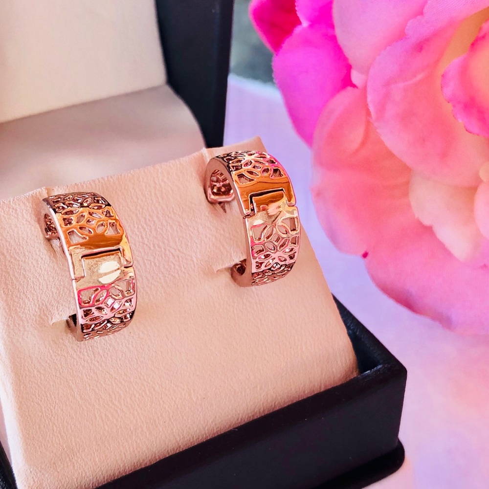 Rose Gold Holow Stud Hoop Earrings